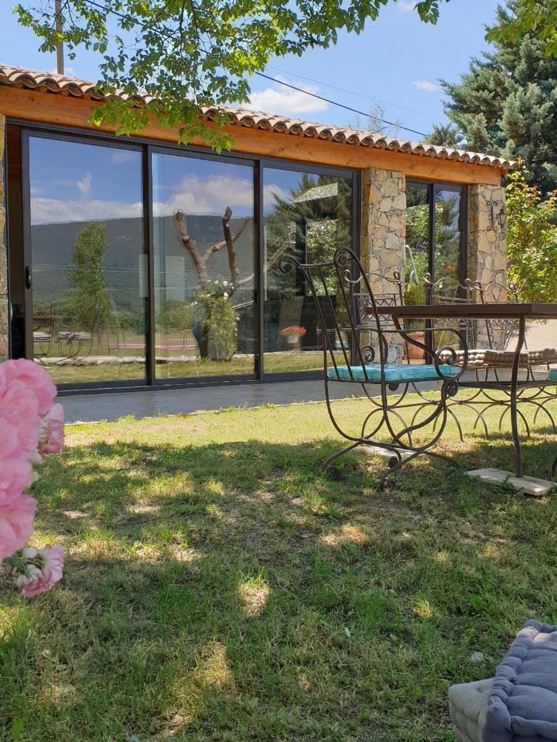 Le Hameau Des Vanades Ampus Екстериор снимка